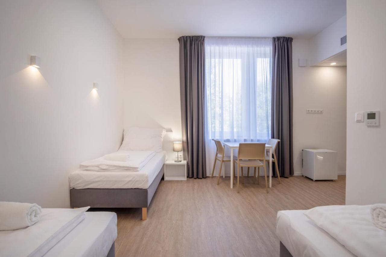 Ciszterci Rendezvenykoezpont Bed and Breakfast Balatonalmádi Εξωτερικό φωτογραφία